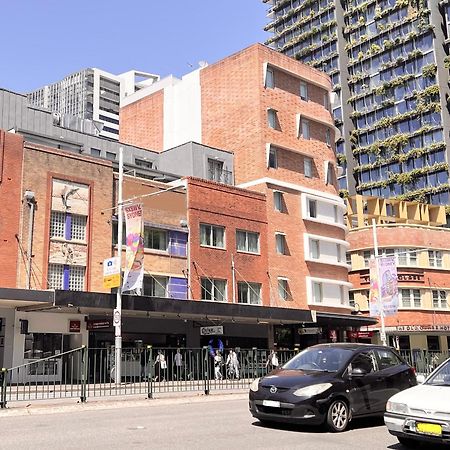 Sydney Riseon Hotel Екстериор снимка